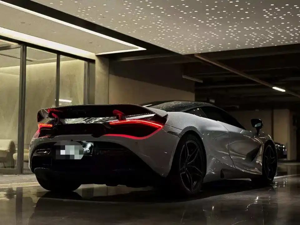 McLaren 720S 2019 — фото 5