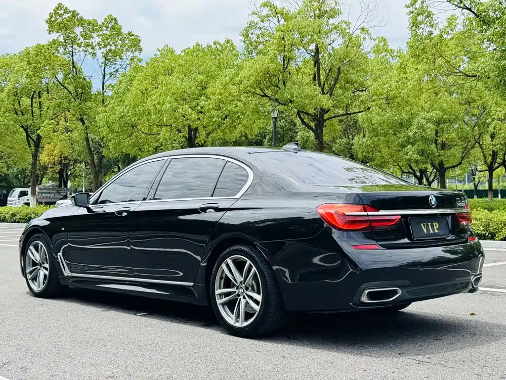 BMW 7 Series 2018 — фото 5