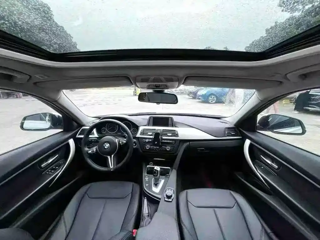 BMW 3 Series 2015