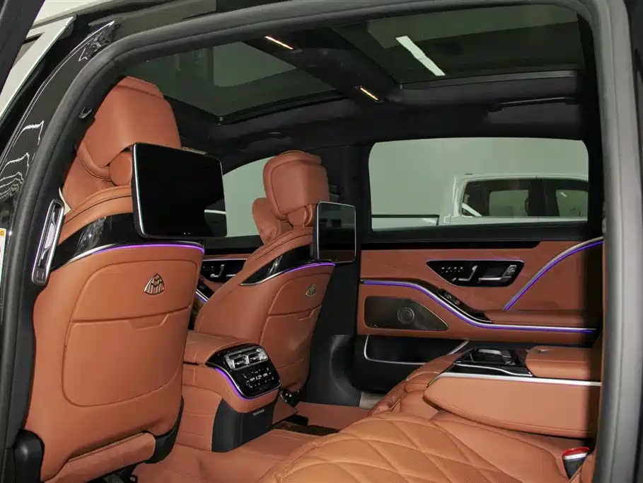 Mercedes-Benz Maybach S-Class 2024 — фото 16