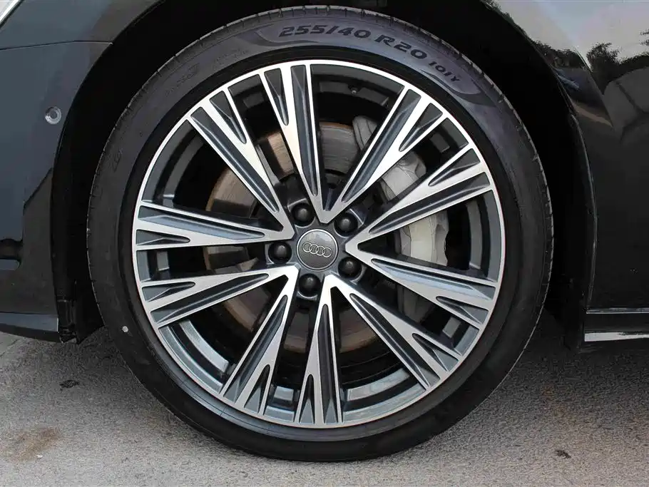Audi A6L 2021 — фото 19