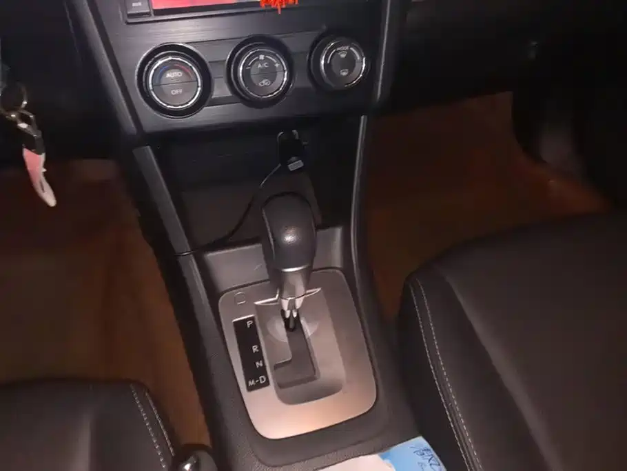Subaru XV 2014 — фото 16
