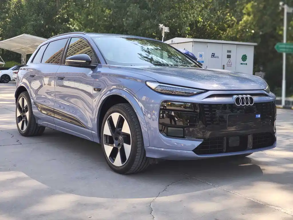 Audi Q6L e-tron 2025 — фото 3