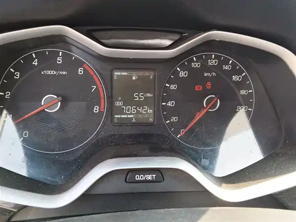 Baojun 310 2016