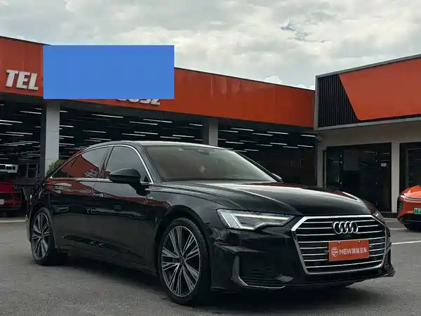 Audi A6L 2022