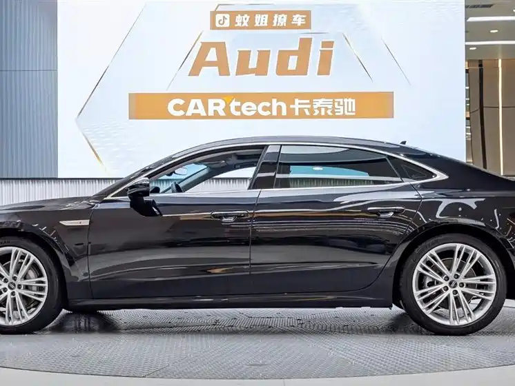 Audi A7L 2024 — фото 3