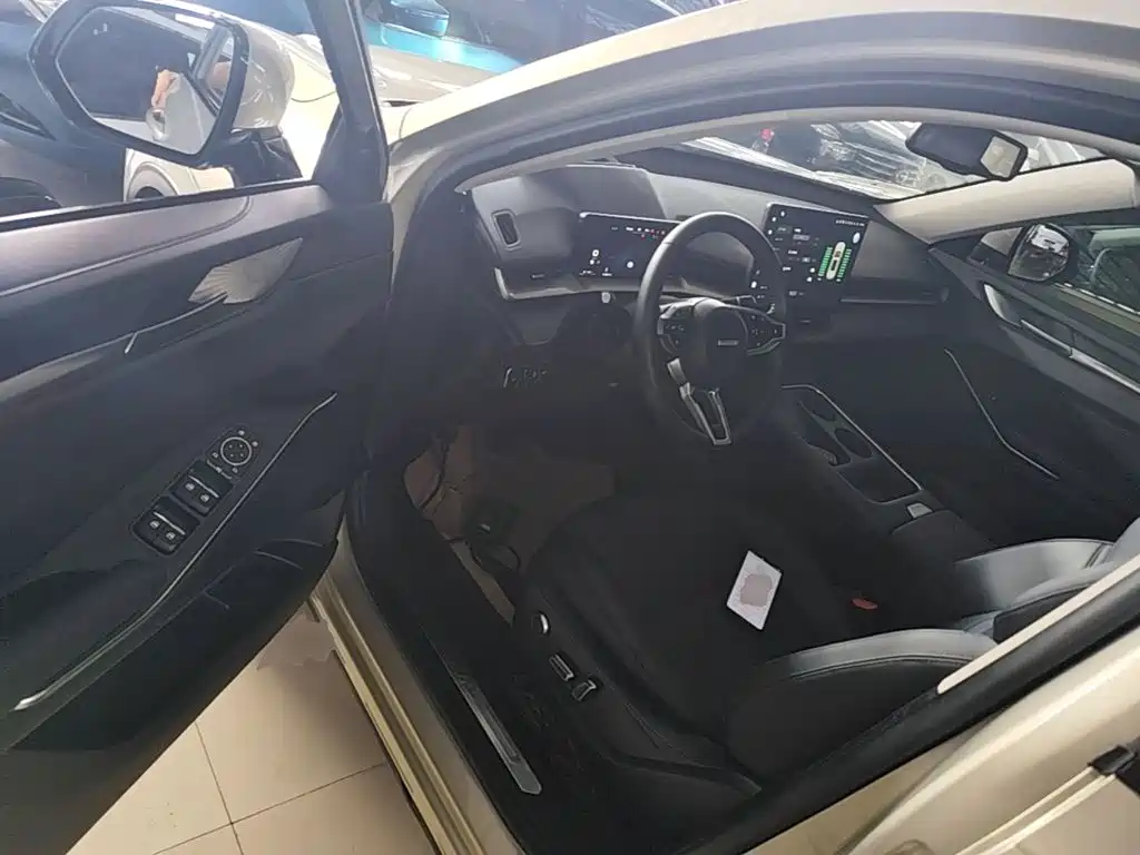 Haval H6 2024 — фото 16