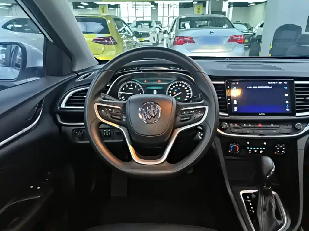 Buick Excelle 2021 — фото 11