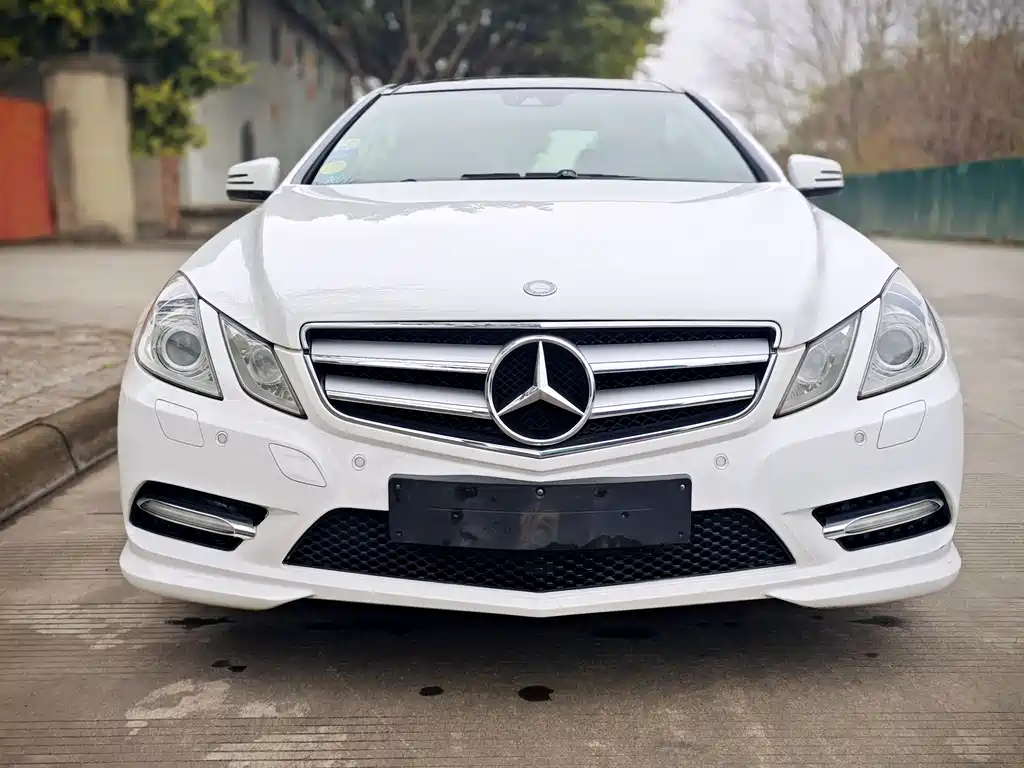 Mercedes-Benz E-Class 2013 — фото 2