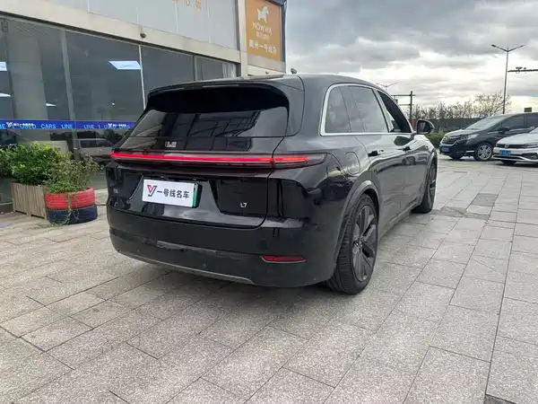 Li Auto L7 2024