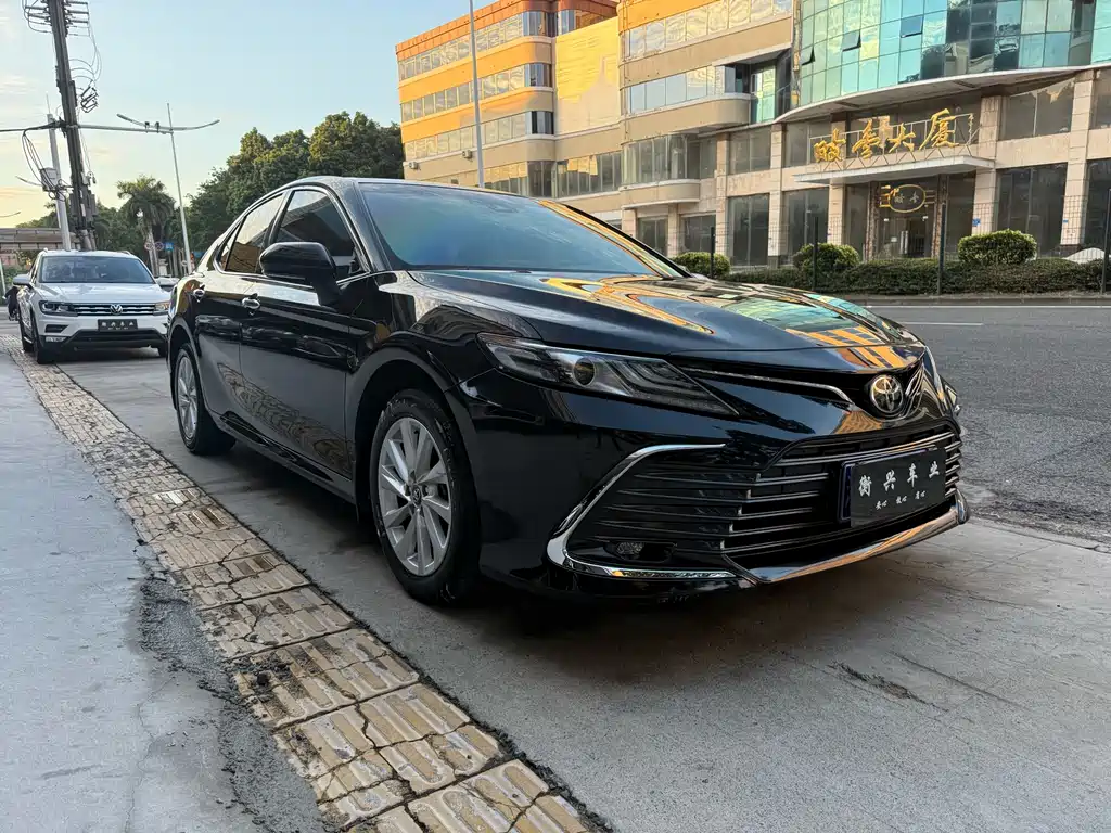 Toyota Camry 2023