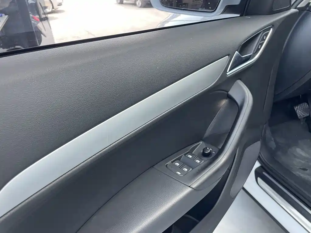 Audi Q3 2018