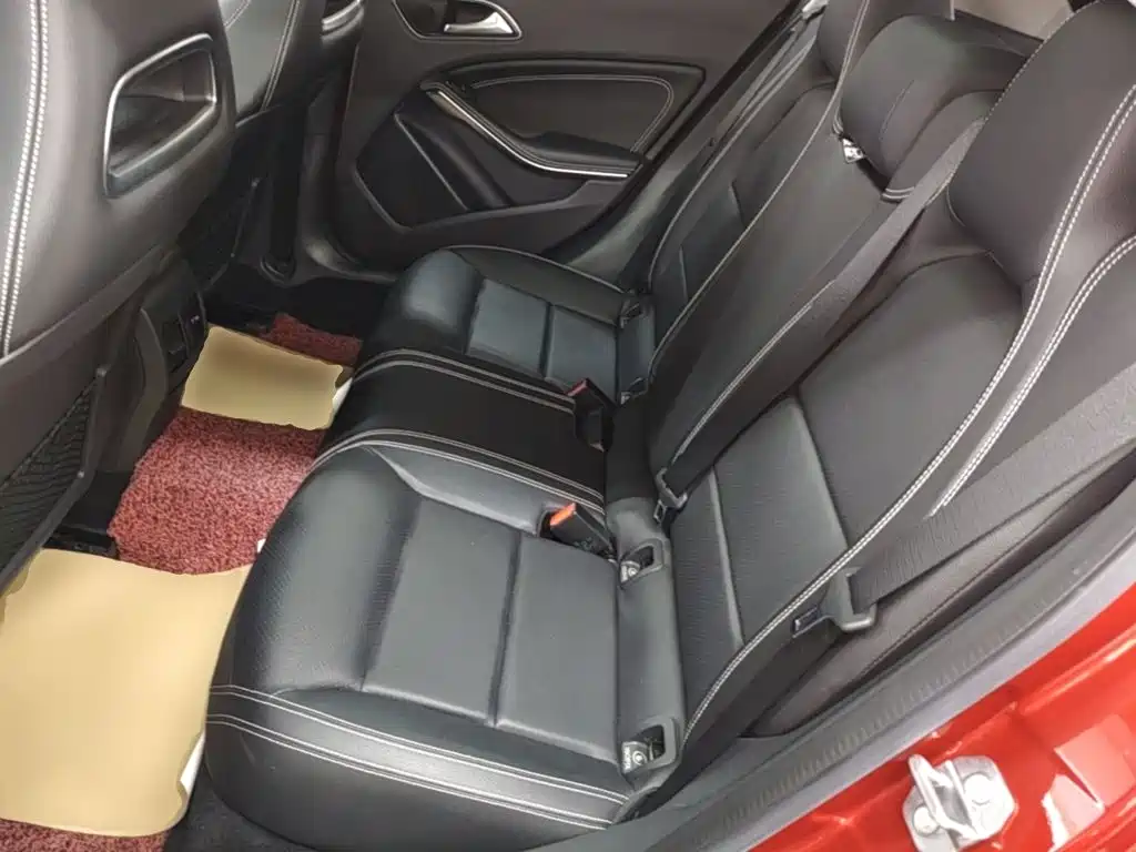 Mercedes-Benz GLA 2018 — фото 17