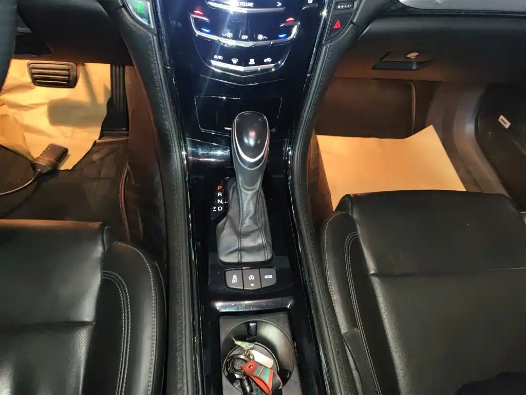Cadillac ATS-L 2018 — фото 14