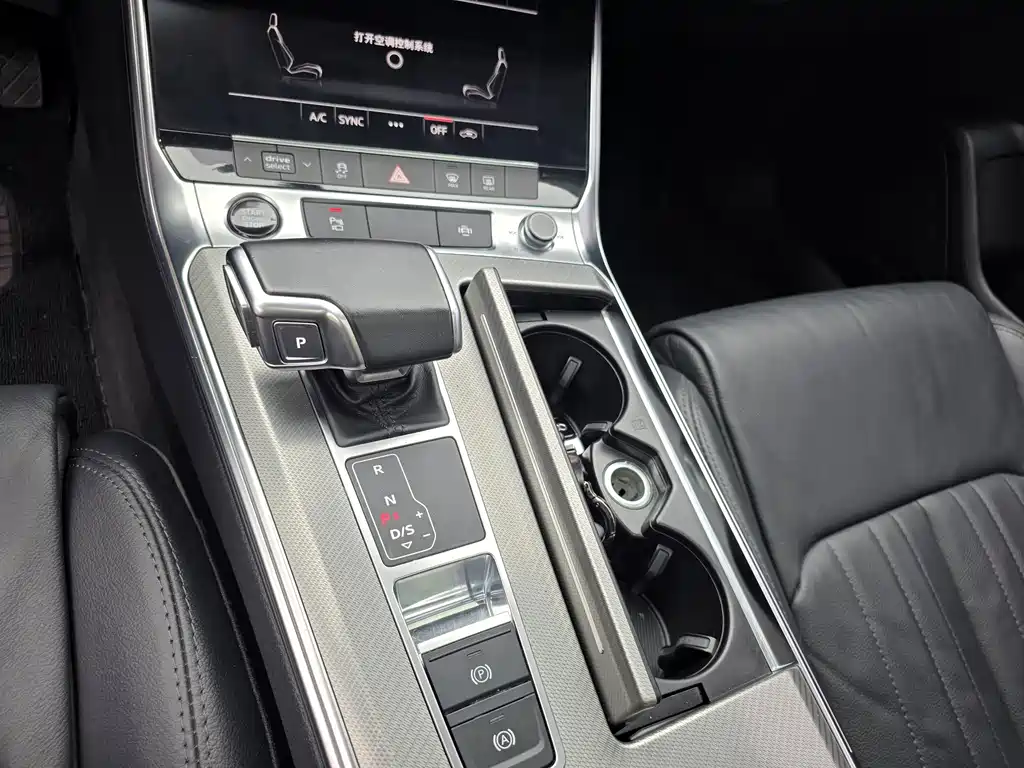 Audi A6L 2021 — фото 12