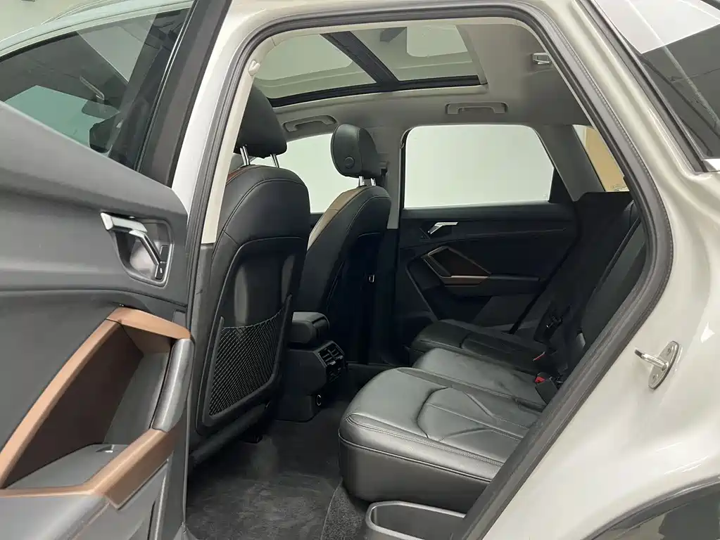Audi Q3 2021