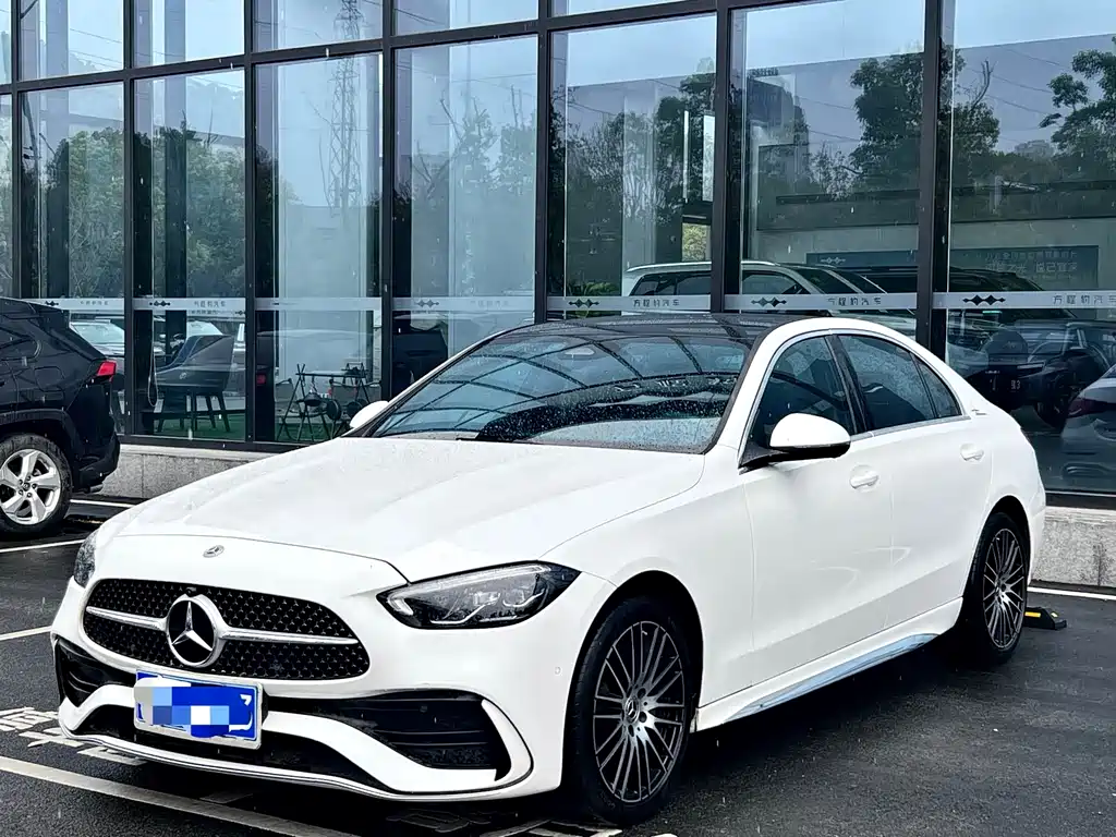 Mercedes-Benz C-Class 2022 — фото 1