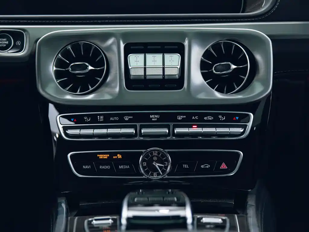 Mercedes-Benz G-Class 2025 — фото 12