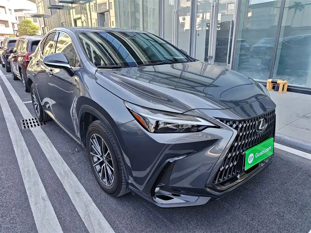 Lexus NX 2023 — фото 22