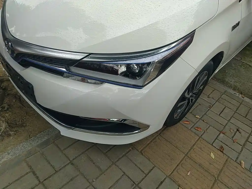 Toyota Corolla Dual Engine E+ 2020 — фото 24