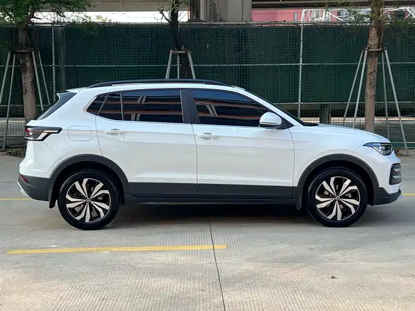 Volkswagen Tharu 2025