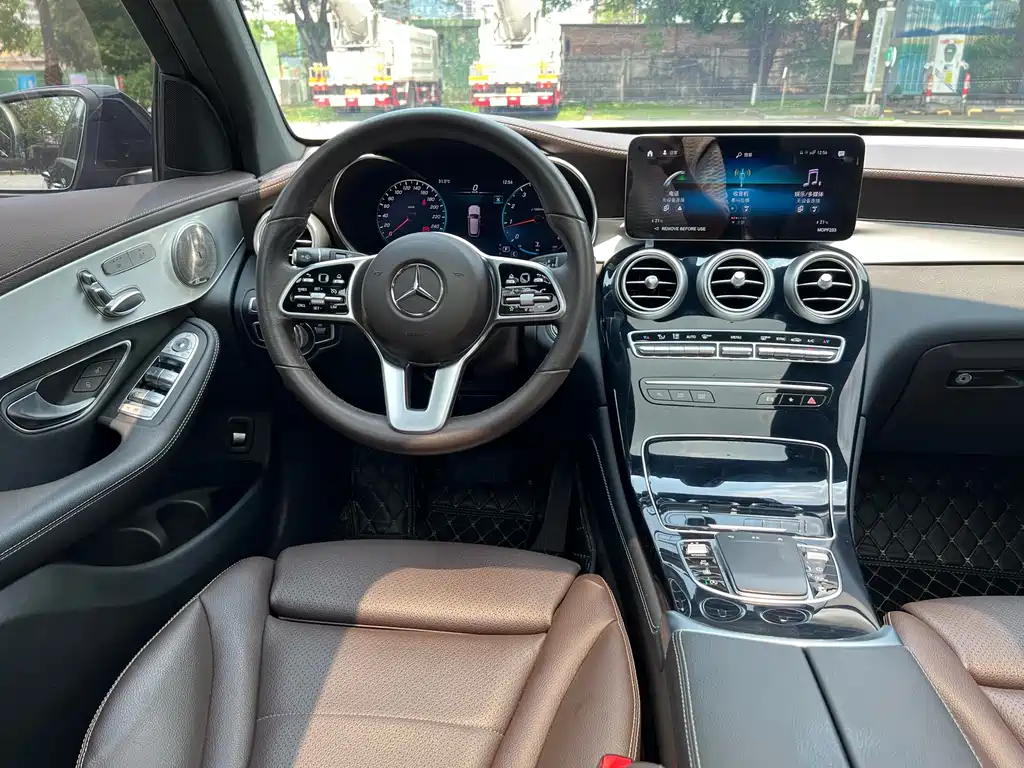 Mercedes-Benz GLC 2022 — фото 15