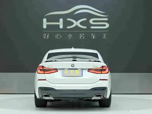BMW 6 Series GT 2025