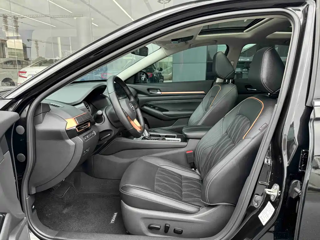 Nissan Teana 2024