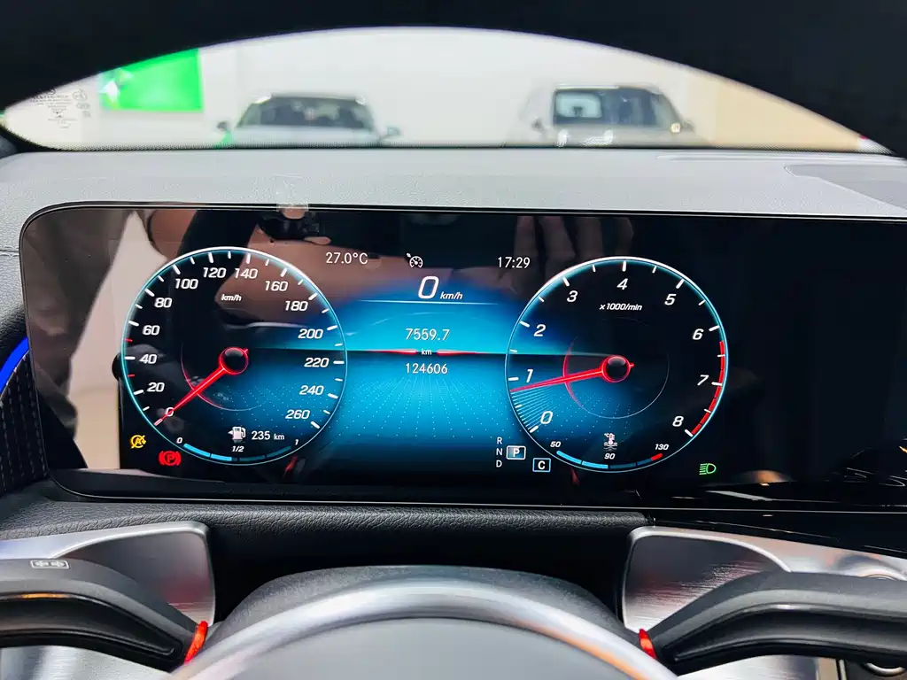 Mercedes-Benz GLB 2022 — фото 9