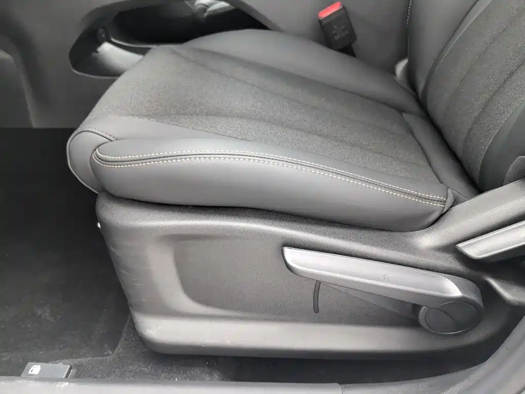 Chery Tiggo 5x 2025 — фото 20