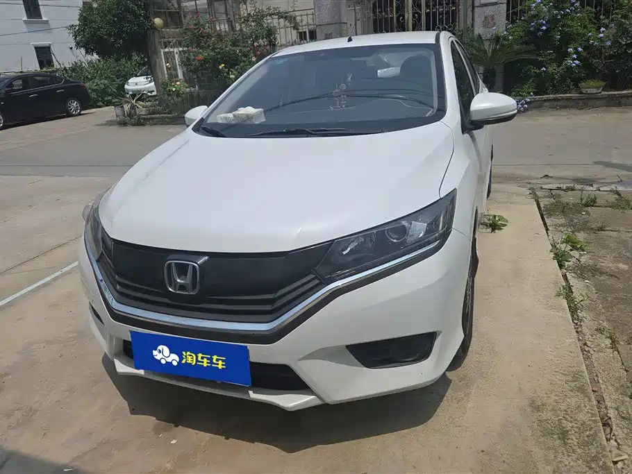 Honda Greiz 2018