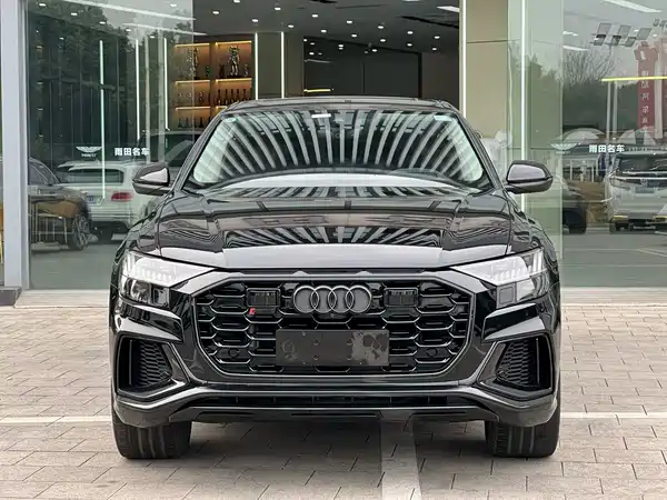 Audi Q8 2022