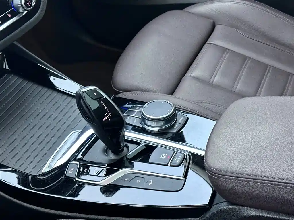 BMW X3 2021 — фото 11