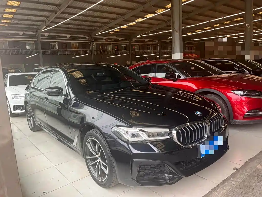 BMW 5 Series 2023