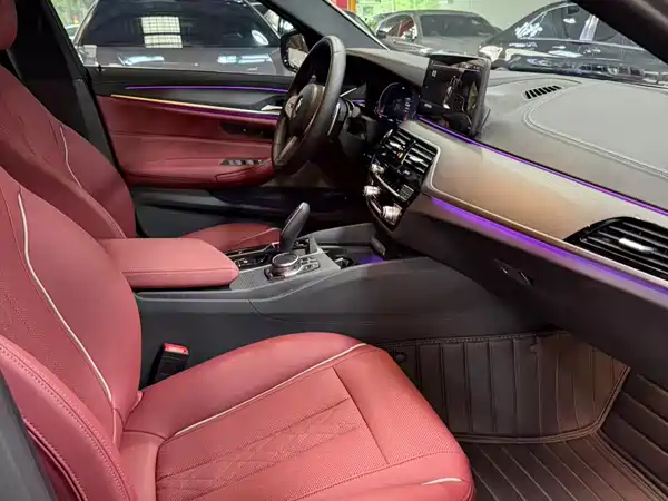 BMW 5 Series 2023