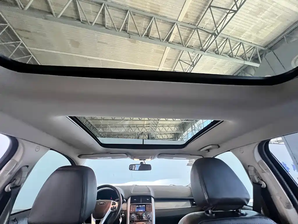 Ford Edge 2015 — фото 10