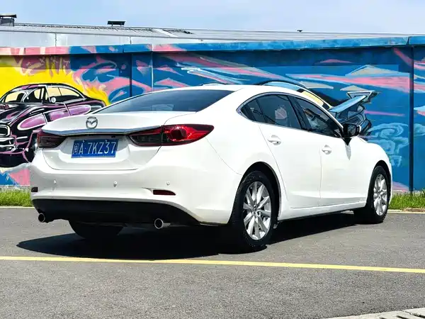 Mazda Atenza 2016