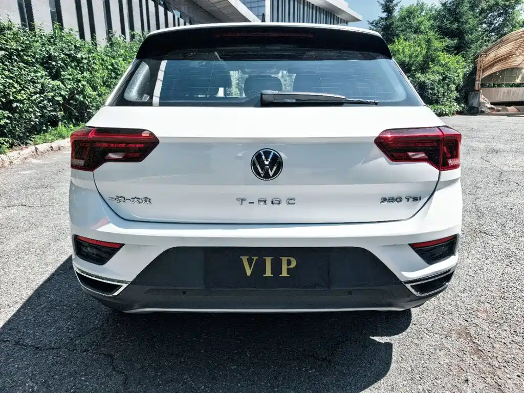 Volkswagen T-Roc 2023