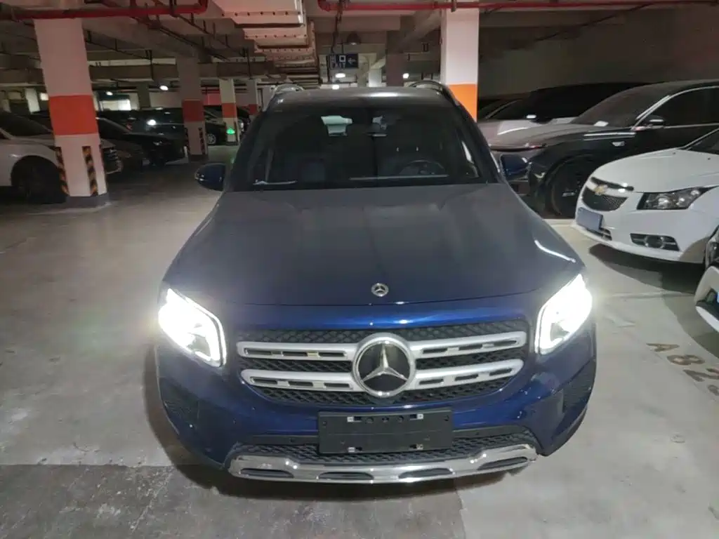 Mercedes-Benz GLB 2021