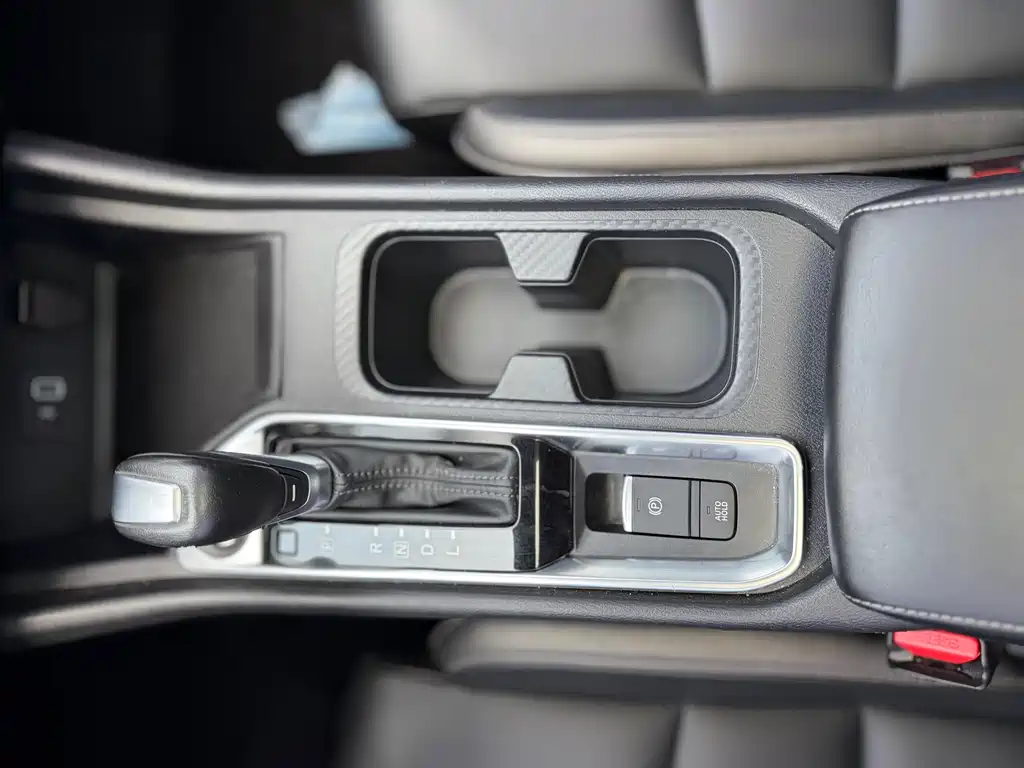 Nissan Sylphy 2021 — фото 23
