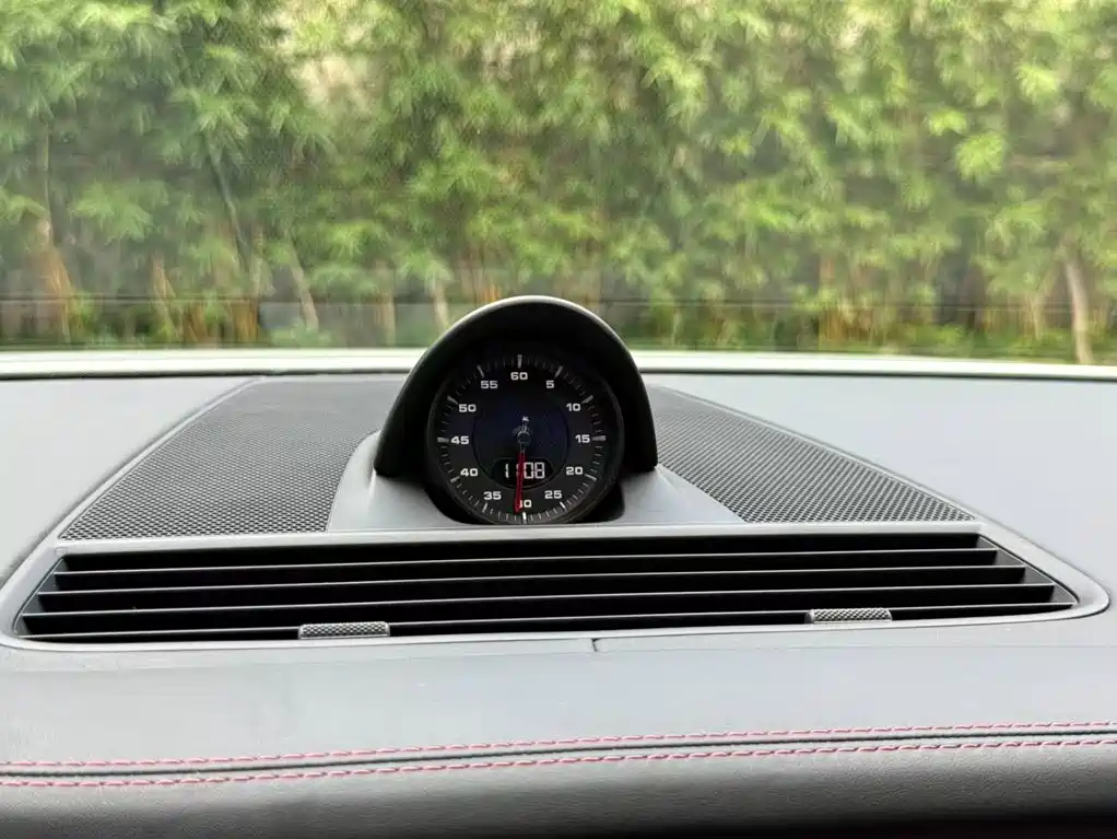 Porsche Panamera 2023 — фото 26