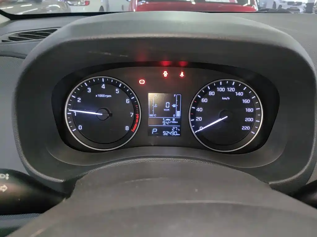 Hyundai ix25 2015 — фото 12