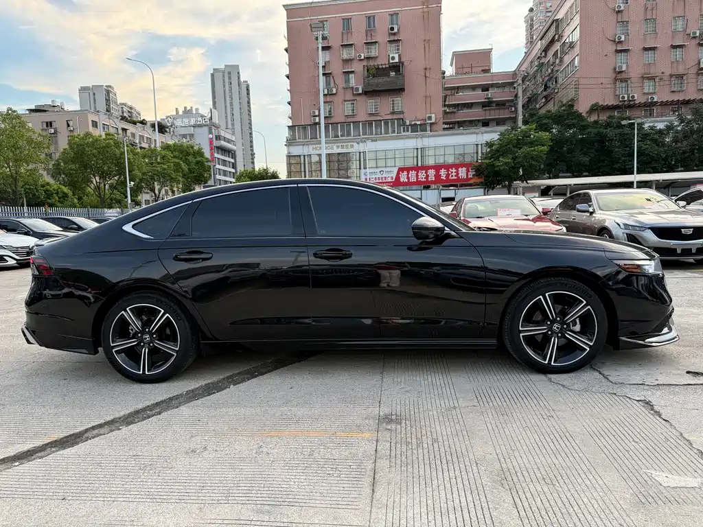 Honda Accord 2025