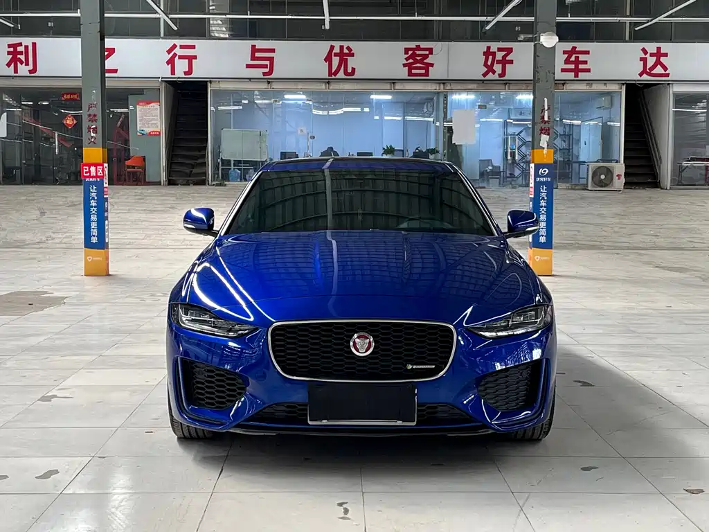 Jaguar XEL 2020 — фото 2