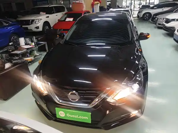 Nissan Teana 2018
