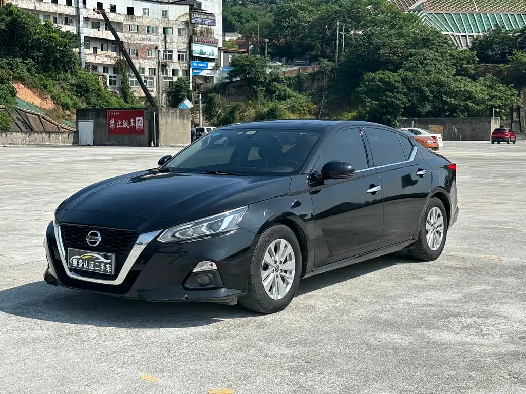Nissan Teana 2020 — фото 1