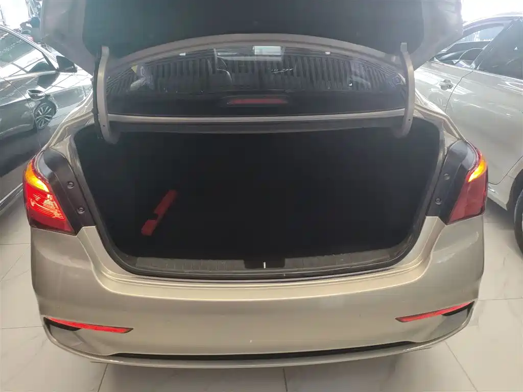 Hyundai Mistra 2017 — фото 19