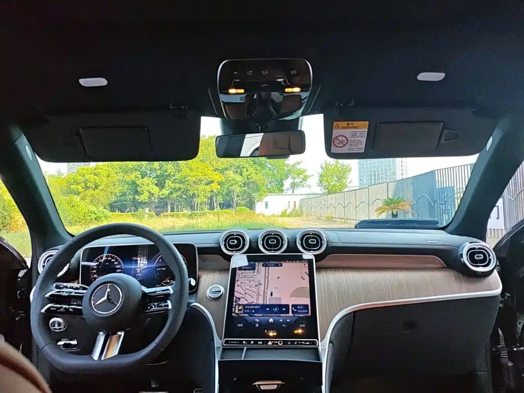 Mercedes-Benz GLC New Energy 2025 — фото 19