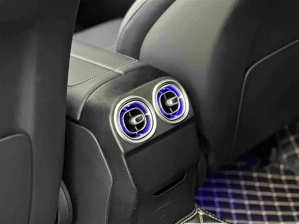 Mercedes-Benz C-Class 2022 — фото 12