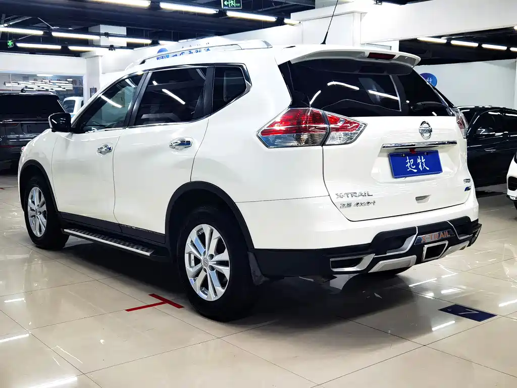 Nissan X-Trail 2016